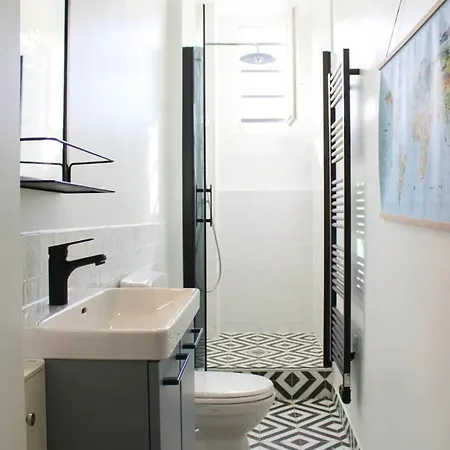 Appartamento Beautiful Near Luxembourg Gardens
