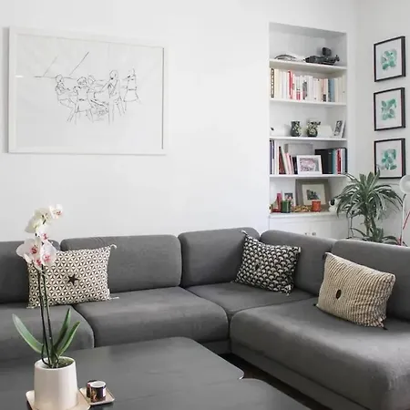 Appartamento Beautiful Near Luxembourg Gardens Parigi